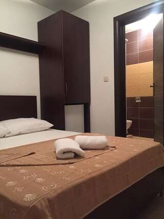 Апартаменты Guesthouse Marko Бечичи Апартаменты с террасой-1