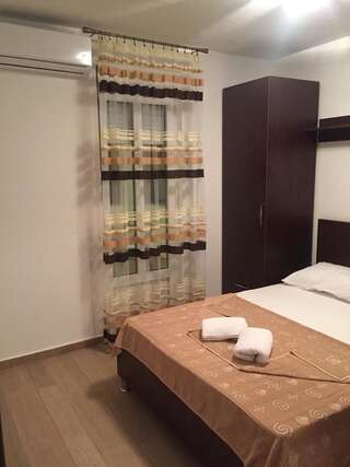 Апартаменты Guesthouse Marko Бечичи Апартаменты с террасой-2